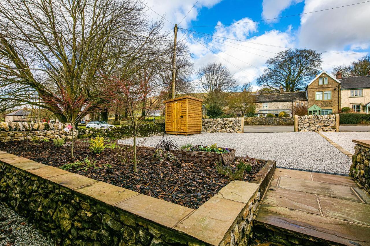 Hilldale Cottage Earl Sterndale Exterior photo